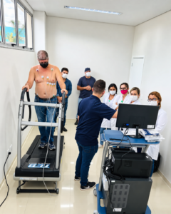 Treinamento e implantação